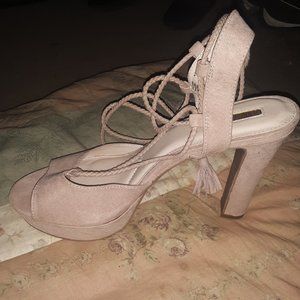 Jennifer Lopez heels